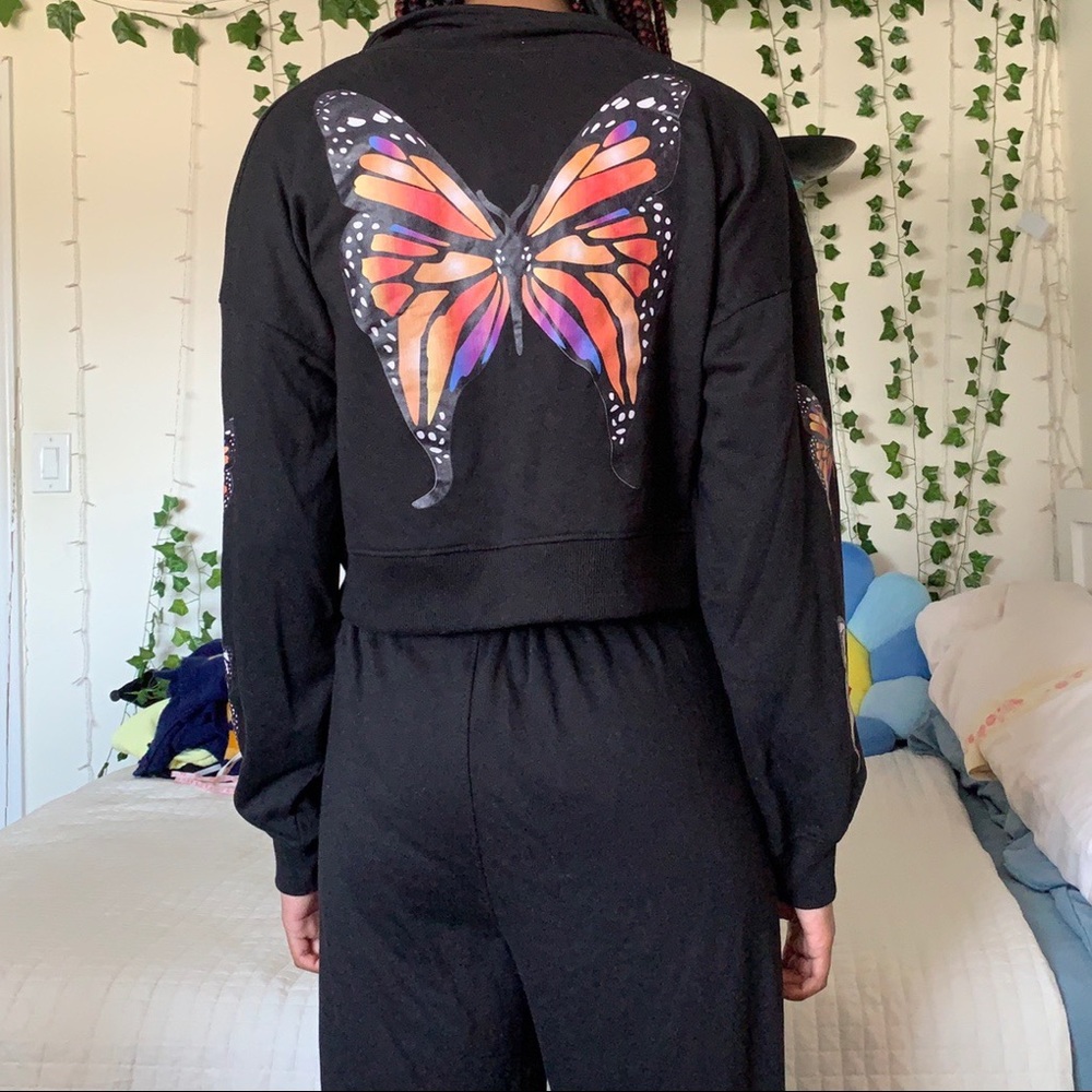 Missguided Butterfly Tracksuit / Sweatsuit - Picture 2 of 4
